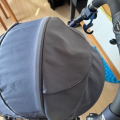 combiベビーカー
の画像