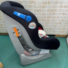 リーマン　ピピ　チャイルドシート 新生児から　リクライニング可能の画像