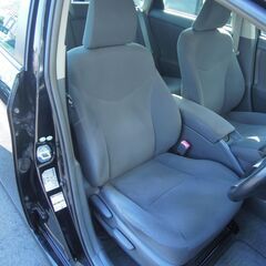 22年 プリウス 1.8Sツーリングセレクション/LEDヘッドライト/ナビ/TV/純正17インチアルミ/94,800㎞の画像