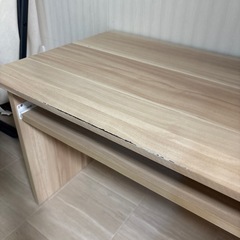 パソコンローデスクの画像