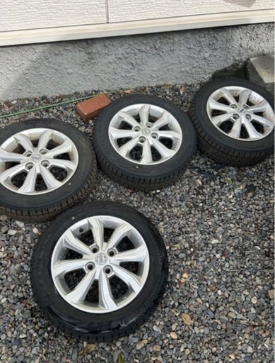 引き渡し者決定　スタッドレスタイヤ　155/65/14