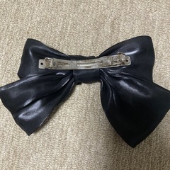 リボンのバレッタの画像