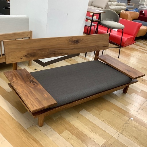 【お値下げしました！】飛騨産業 2人掛けソファー　入荷しました。