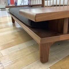 【トレファク ラパーク岸和田店】飛騨産業 2人掛けソファー　入荷しました。の画像