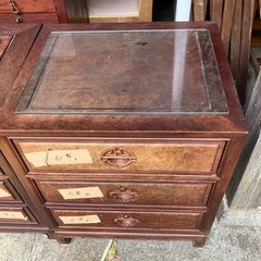 レトロなキャビネットの画像