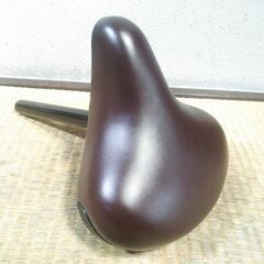 決定★厚みのあるサドル★ダークブラウン★⑥の画像