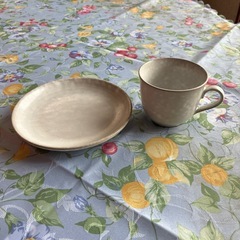 Nestlé ◉カップ・ソーサーセット 6個((ソーサー4枚)の画像