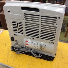 【灯油を入れる手間なし】ガスファンヒーター Rinnai リンナイ SRC-365E 2023年製  :ホワイトの画像