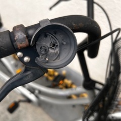 自転車　シルバー　26インチ　サザンポート　カゴ付き　ママチャリの画像