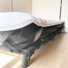 シングルベッドフレーム・マットレス・カバーの画像