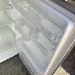 シャープ（SHARP）中型冷蔵庫（1人～2人用サイズ）ファン式 霜が付かない冷蔵庫 配達設置無料の画像