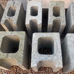 【中古】ブロック石の画像
