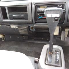 H.17(2005)年 日産 アトラス 1.5t平ロングスーパーロー　 ホワイト　オートマ　エアコン　パワステ　パワーウィンドウ　Rエアバック　左電動格納ミラー　車検8年7月　17359の画像