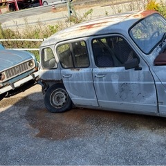 2台セット ルノー 4 キャトル パーツ 部品取り 書類無し 希少の画像