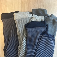 110センチ厚手の靴下とタイツ（スキー用など）　の画像