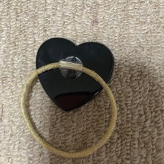 ハートのヘアゴムの画像