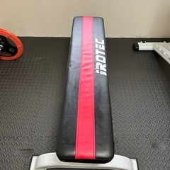 フラットベンチ アイロテック　ウエイトトレーニングの画像