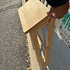 IKEA ベグヴェーム　踏み台　シミあり　の画像