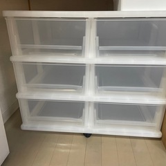 押入れ収納ケースの画像