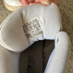 adidas白色23.5の画像