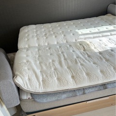 【直接orエリア配送限定】　/ニトリ クイーン跳ね上げ式ベットフレーム　Nスリープマットレス　の画像