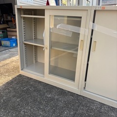 オフィス用キャビネット上下せっとセットの画像