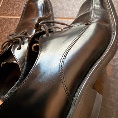 革靴 ブランド品の画像