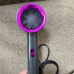 ドライヤーの画像
