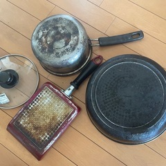 フライパン大、鍋中(フタ付)、卵焼き器の画像