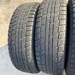 ホイル付きスタッドレスタイヤ差し上げますの画像