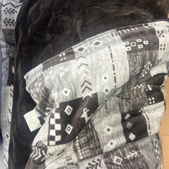 【取引中】【こたつ布団付き】こたつテーブル 正方形75cmの画像