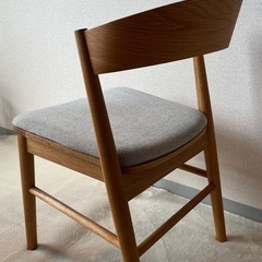 無料！ダイニングテーブル、チェアunicoの画像