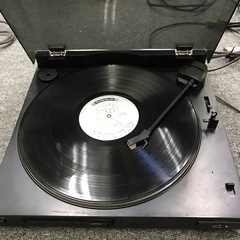 レコードプレーヤーの画像