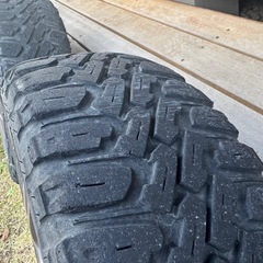 15インチ４本セット　オフロード風　ブロックタイヤの画像