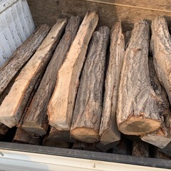 薪 乾燥 ナラ 軽トラ1台価格の画像