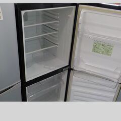 ID600362　2ドア冷蔵庫　110L　ユーイング　2017年製　UR-110Hの画像