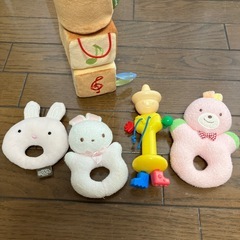 赤ちゃん　ベビー　おもちゃの画像