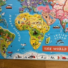 木製の世界地図パズル【購入時8,000円→500円】の画像