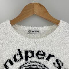 極美品 Ampasy アンパスィ ブランドロゴ 秋冬 AW 長袖ニット ポリエステル ホワイト レディース 0(S) ゴルフウェア【古着】【中古】の画像