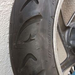 リード110 新品タイヤ付きフロントホイールの画像