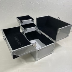 ●■★【未使用品】レイジースーザン・メイク＆コスメボックス アルミハードケース カネボウ化粧品の画像