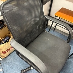 【美品】オフィスチェアー　お気軽に連絡下さい🎶の画像