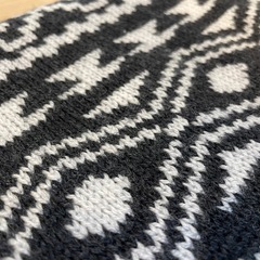 D7044【ヒューゴ ボス】ボス 幾何学模様 フェアアイル柄 マフラーの画像