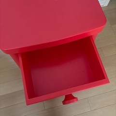 IKEA子ども用デスクの画像