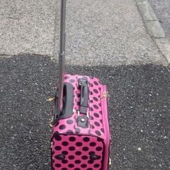 ピンク水玉　ソフトキャリーケース　スーツケース　キャリーバッグ　キャスター付きの画像