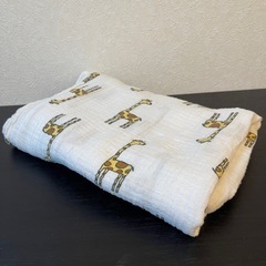 aden+anais おくるみ ブランケット キリン柄の画像