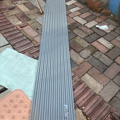 ポリカ波板　トタン風　グレーの画像