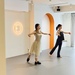 【経堂駅徒歩2分‼️大人から始めるバレエ体験レッスン受付中✨】未経験初心者大歓迎✨の画像