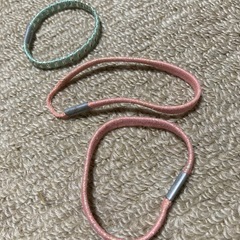 キラキラヘアゴムの画像