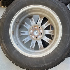 🛞【スタッドレスタイヤ4本セット】ブリヂストン／205/60R16／2016年47週製の画像